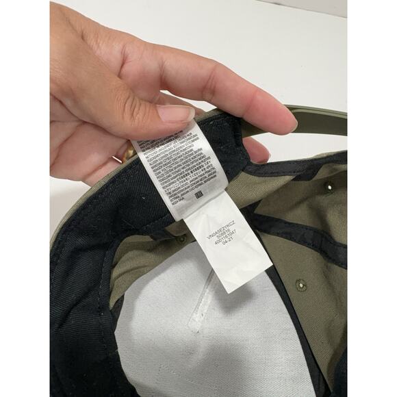 Lot of 2 Vans Hat Cap Snapback - Maroon Suede Bill Visor + Green Of Wall No 66 - Picture 7 of 14